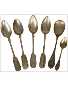Group of six tea-spoons of varying sizes.