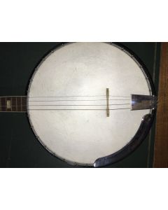 Harmony Company, Roy Smeck Model H8125, scale length 22 3/4 in., diameter of head 11 in.