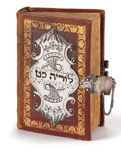 Beth Tephilah [prayers through the year]. According to Sephardic rite.